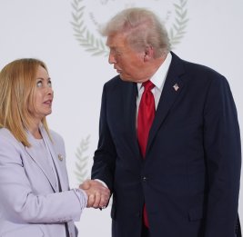 Трамп: США не намерены помогать Италии