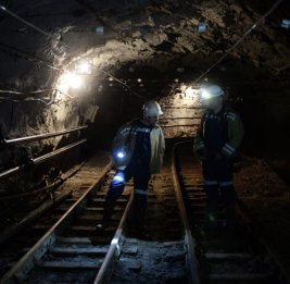 В Кузбассе эвакуируют шахтеров из-за превышения уровня угарного газа