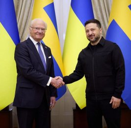 Король Швеции и глава МИД приехали на Украину