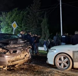 
В массовом ДТП в Лянкяране пострадали семь человек