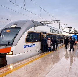 
В Азербайджане планируется приобрести 20 поездов для Абшеронской кольцевой линии