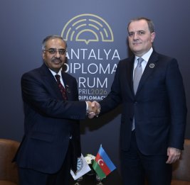 Активная деятельность Азербайджана в рамках D-8 получает высокую оценку