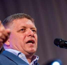 Эстония не пустит Фицо на Парад Победы в Москву