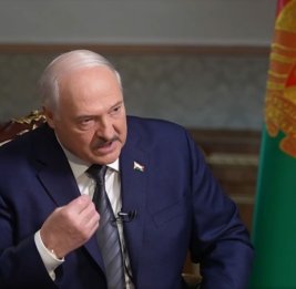 "Пришли, схватили и ушли": Лукашенко назвал Макрона и Мерца временщиками