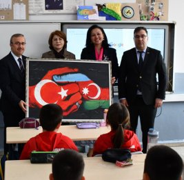 В Эскишехире обсудили пути углубления связей Турции и Азербайджана в образовательной сфере