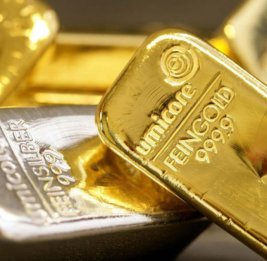 Золото и серебро подешевели