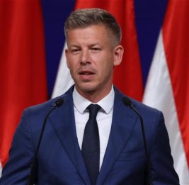 Мадьяр: Зеленский должен перестать заниматься шантажом Венгрии