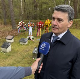Посол: Продолжим нашу деятельность по увековечиванию памяти азербайджанцев, погибших в плену