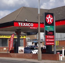 
В Великобритании резко возросло количество краж бензина на фоне роста цен на топливо