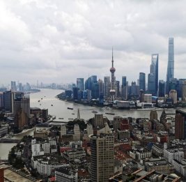 В Шанхае завершилась укладка рельсов на линии метрополитена, пересекающей Янцзы