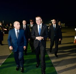 Президент Латвии Эдгарс Ринкевичс прибыл с официальным визитом в Азербайджан