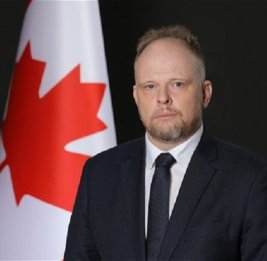 Спецпредставитель генсека НАТО посетит Азербайджан и Грузию