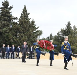 
Президент Латвии Эдгарс Ринкевичс посетил Шехидляр хиябаны