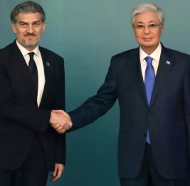 Токаев и Кавелашвили обсудили развитие транзитно-транспортного сотрудничества