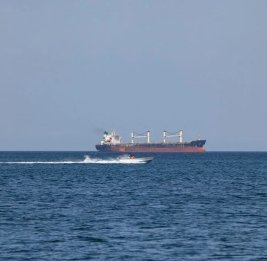 США перехватили танкер с иранской нефтью в Индийском океане