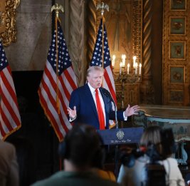 Трамп - журналисту: &laquo;Вы - позорище&raquo;
