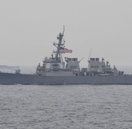 США впервые почти за 40 лет использовали палубные пушки для атаки судна