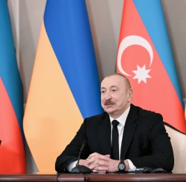 Президент Ильхам Алиев: Военно-промышленный комплекс развивается как в Азербайджане, так и в Украине
