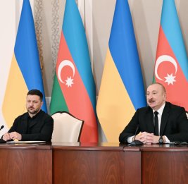 Президенты Азербайджана и Украины выступили с заявлениями для прессы