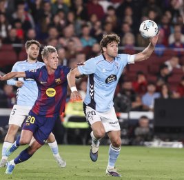 Матч "Барселоны" в чемпионате Испании приостановили для медпомощи болельщику