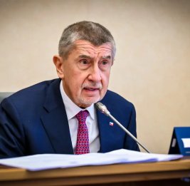 
Бабиш на переговорах в Азербайджане обсудит поставки природного газа в Чехию