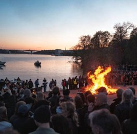 Полиция Стокгольма усиливает меры перед Вальпургиевой ночью