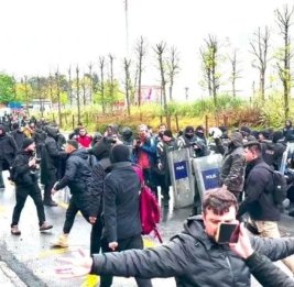 В Турции столкновения марксистов с полицией 