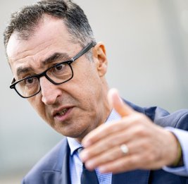 Политик турецкого происхождения впервые станет премьером в Германии