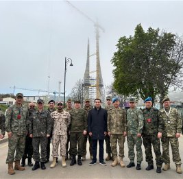 Хикмет Гаджиев поделился фото с военными атташе в Шуше