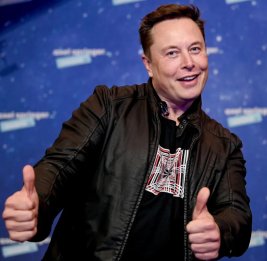 
Tesla раскрыла двенадцатизначную зарплату Илона Маска

