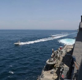 Американцы освободили 22 члена экипажа иранского судна