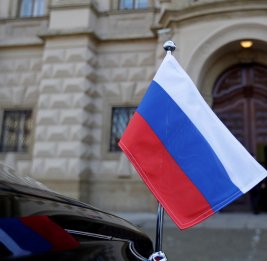
Австрия выслала трех российских дипломатов из страны