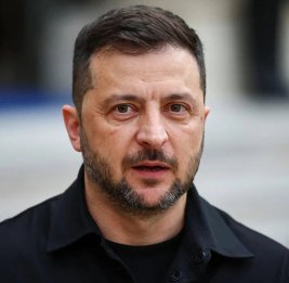 
Зеленский: На полях саммита ЕПС обсужден вопрос активизации переговоров по Украине