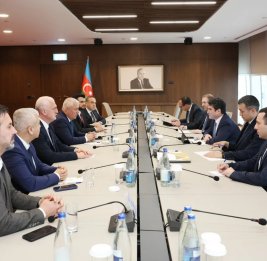 
Азербайджан рассматривает возможность расширения инвестсотрудничества с турецким регионом Аланья