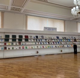 
В Национальной библиотеке открылась выставка по случаю Международного дня борьбы за права людей с ограниченными возможностями