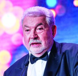 &laquo;Бакинский рабочий&raquo; принимает поздравления
