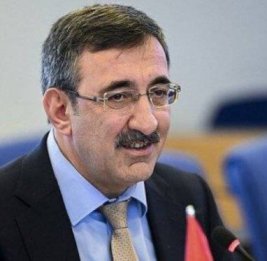 Йылмаз: Развитие Среднего коридора и открытие Зангезурского коридора будут способствовать росту транзитных грузоперевозок