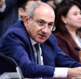 
На параде Пашиняна не будет