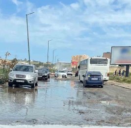 Водители жалуются на разбитую дорогу в Хырдалане