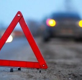
В Евлахском районе перевернулся микроавтобус: пострадали около 20 человек

