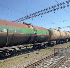 Азербайджан отправил в Армению очередную партию нефтепродуктов