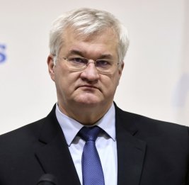 Украина хочет &laquo;аэропортовое перемирие&raquo;