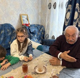 Отец шехида: Мы живем в свободном Карабахе как народ-победитель