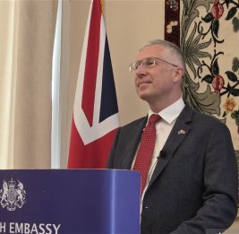 Посол Великобритании высоко оценил усилия Азербайджана по достижению мира