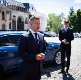 
Мадьяр отказался переезжать в резиденцию премьер-министра