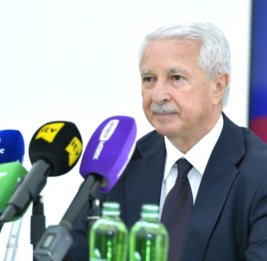 
Карабахскому университету подарено 100 велосипедов