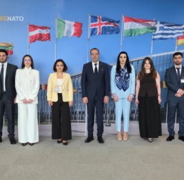 
Молодые азербайджанские дипломаты в штаб-квартире НАТО