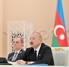 Президент Азербайджана: В ближайшие месяцы планируется ввести в эксплуатацию Транскаспийскую волоконно-оптическую линию связи