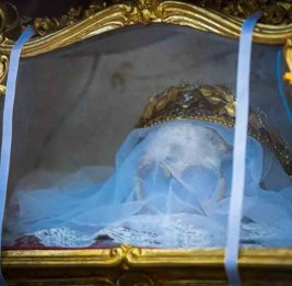 Чешская полиция нашла похищенный череп святой Здиславы
