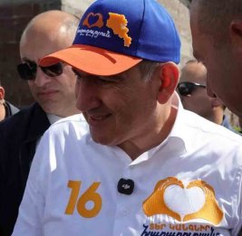 Пашинян отверг внешних гарантов мира с Азербайджаном